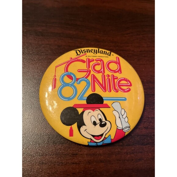 Disney Other - Disneyland 1982 Grad Nite Mickey Mouse Button‎ Pin